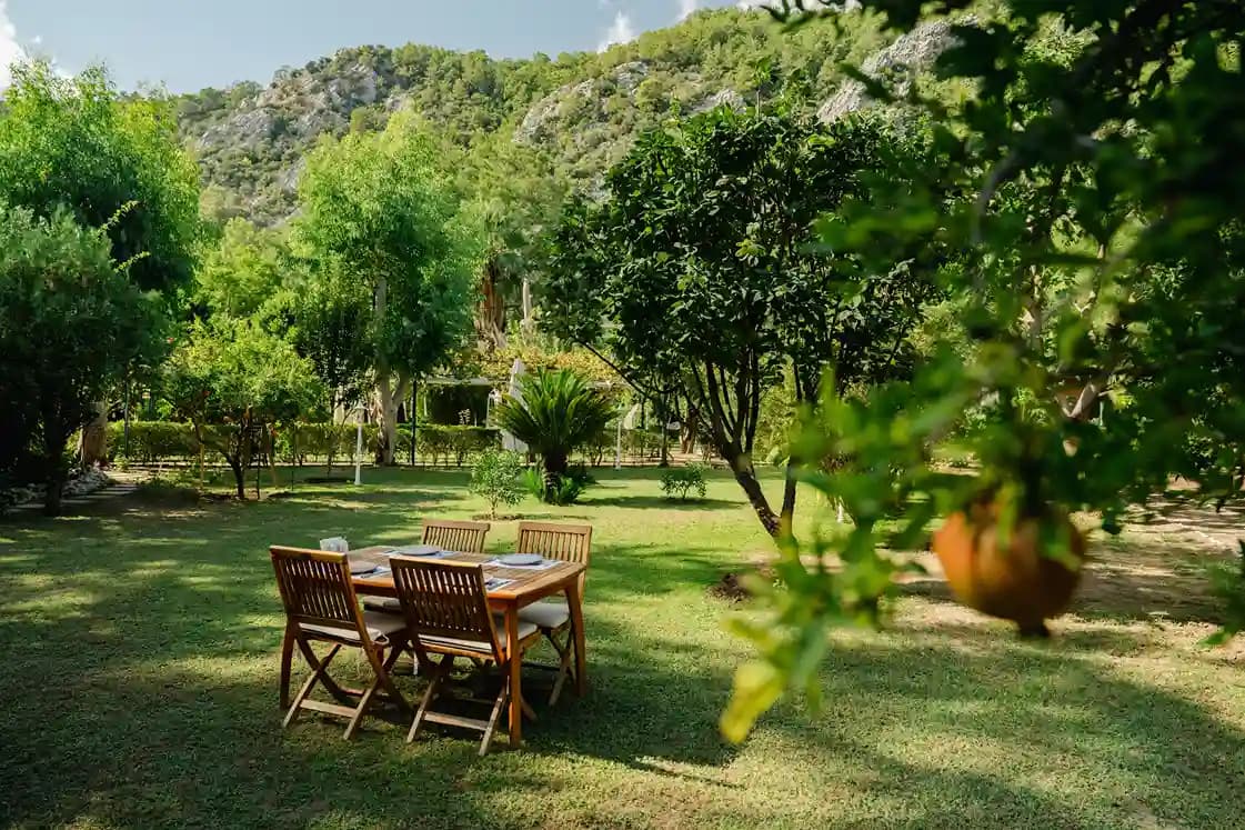 Keyif Tatil Evleri'nde huzurlu bir tatil anı — Ulupınar, Kemer